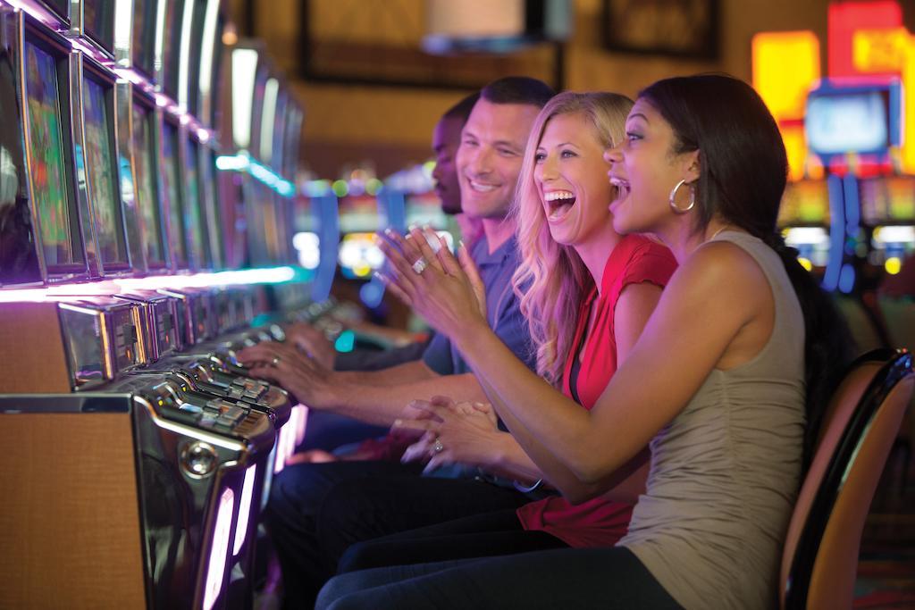 Hollywood Casino Joliet Hotel Zewnętrze zdjęcie